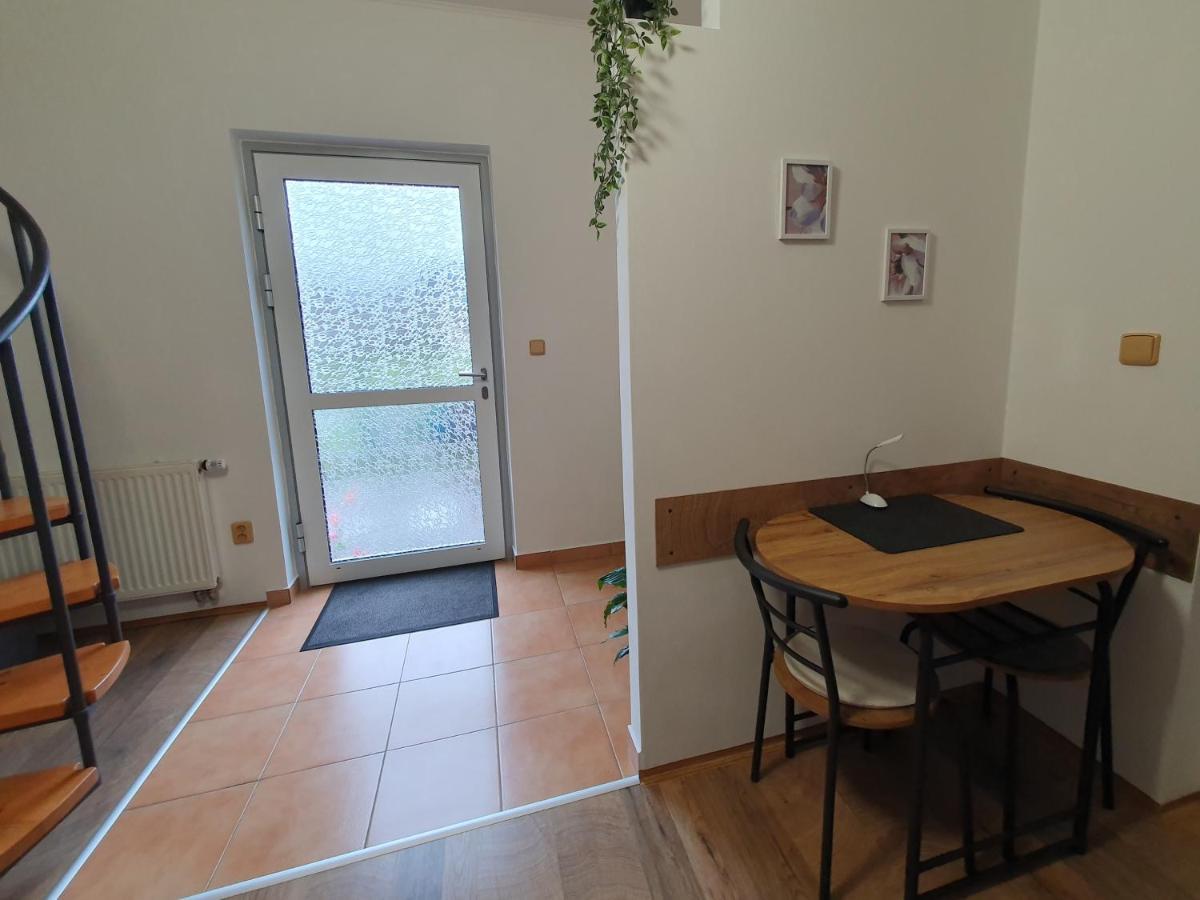 Apartman U Jakuba Dvůr Králové nad Labem Extérieur photo